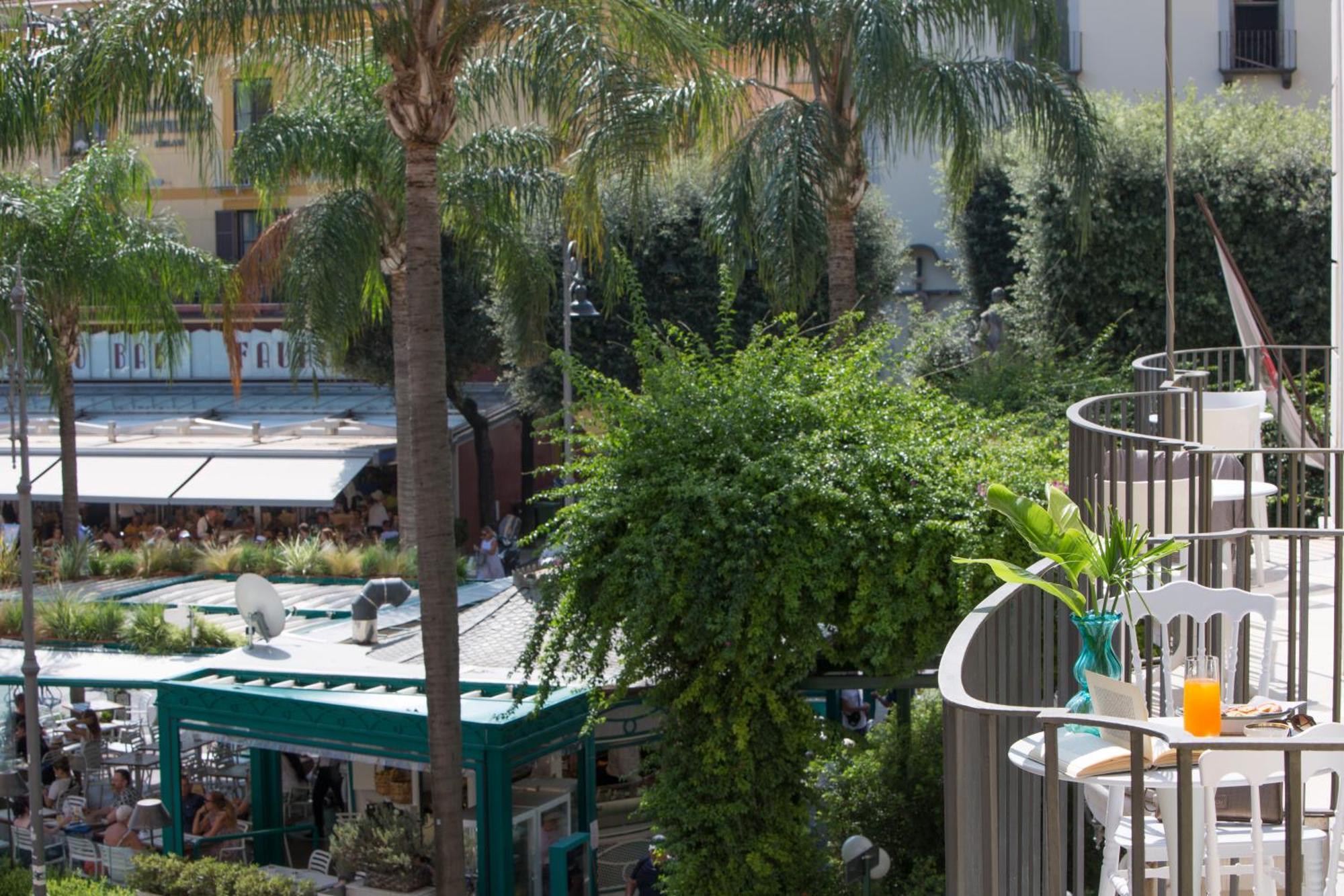 Grace Suites Sorrento Luaran gambar